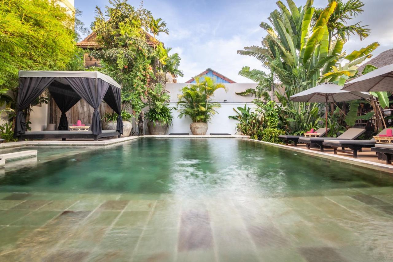 La Bastide De Caro Hotell Siem Reap Exteriör bild